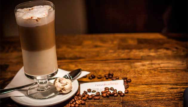 Latte Macchiato Nasıl Yapılır Tarifi - Kafekadinca.com